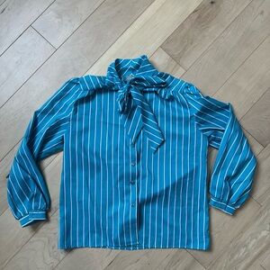 Vintage Blouse with necktie